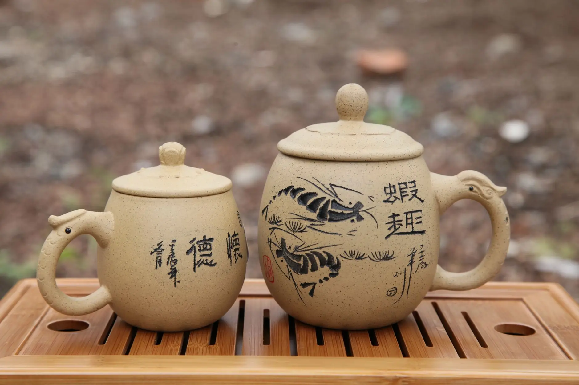 紫砂壶与盖碗冲泡对比:不同茶类的器具适配方案解析正文配图 1